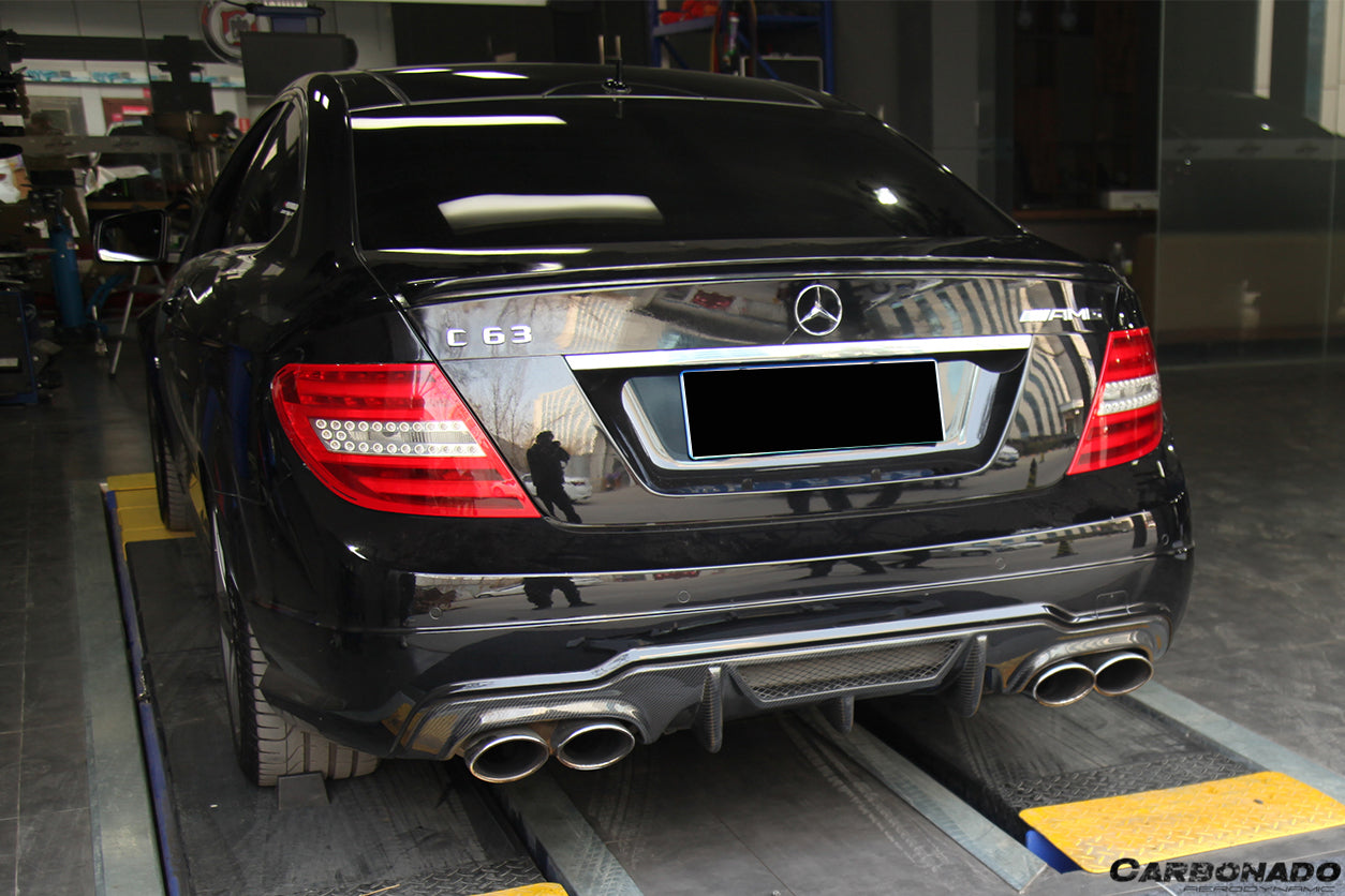 2012-2014 Mercedes Benz W204 C63 AMG Sedan VS Style Carbon Fiber Rear Lip