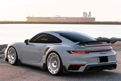 2020-2024 Porsche 911 992.1 Turbo S And Turbo S Cabriolet 9D Style Autoclave Carbon Fiber Side Skirts