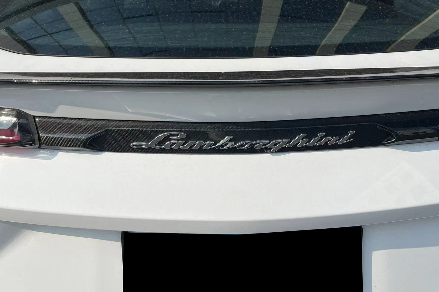2018-2025 Lamborghini URUS Performante Style Rear Trunk Trim