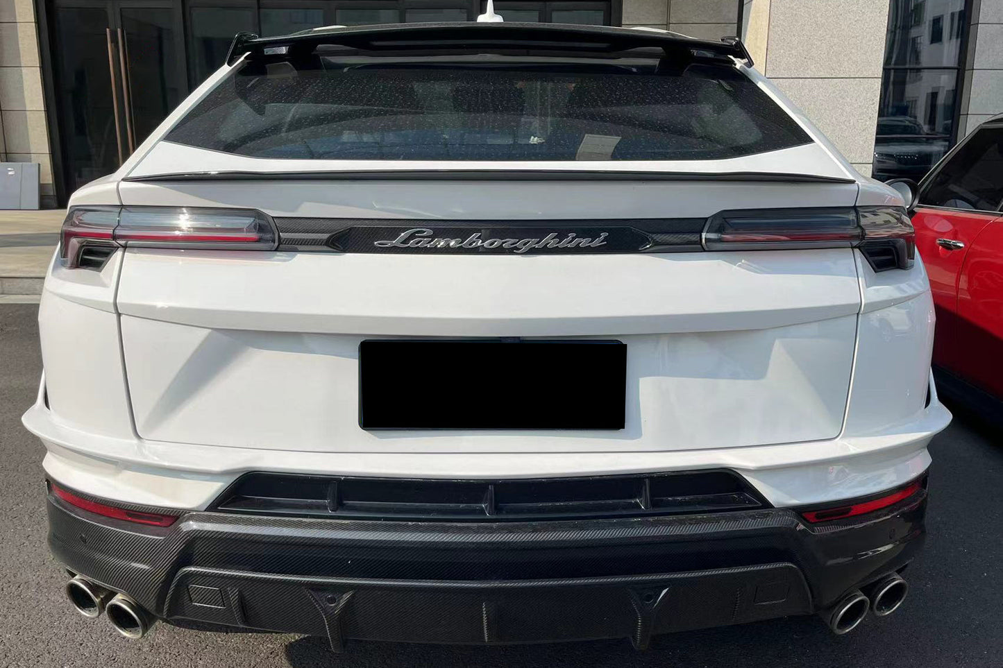 2018-2025 Lamborghini URUS Performante Style Rear Trunk Trim