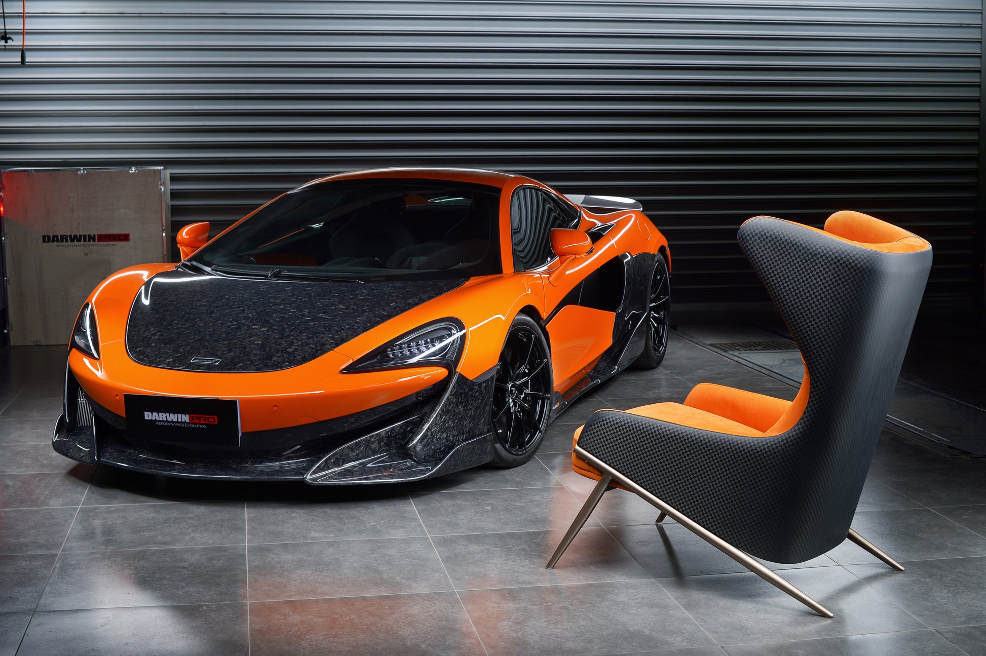 DARWINPRO CARBON FIBER SUEDE LOUNGE CHAIR - DarwinPRO Aerodynamics