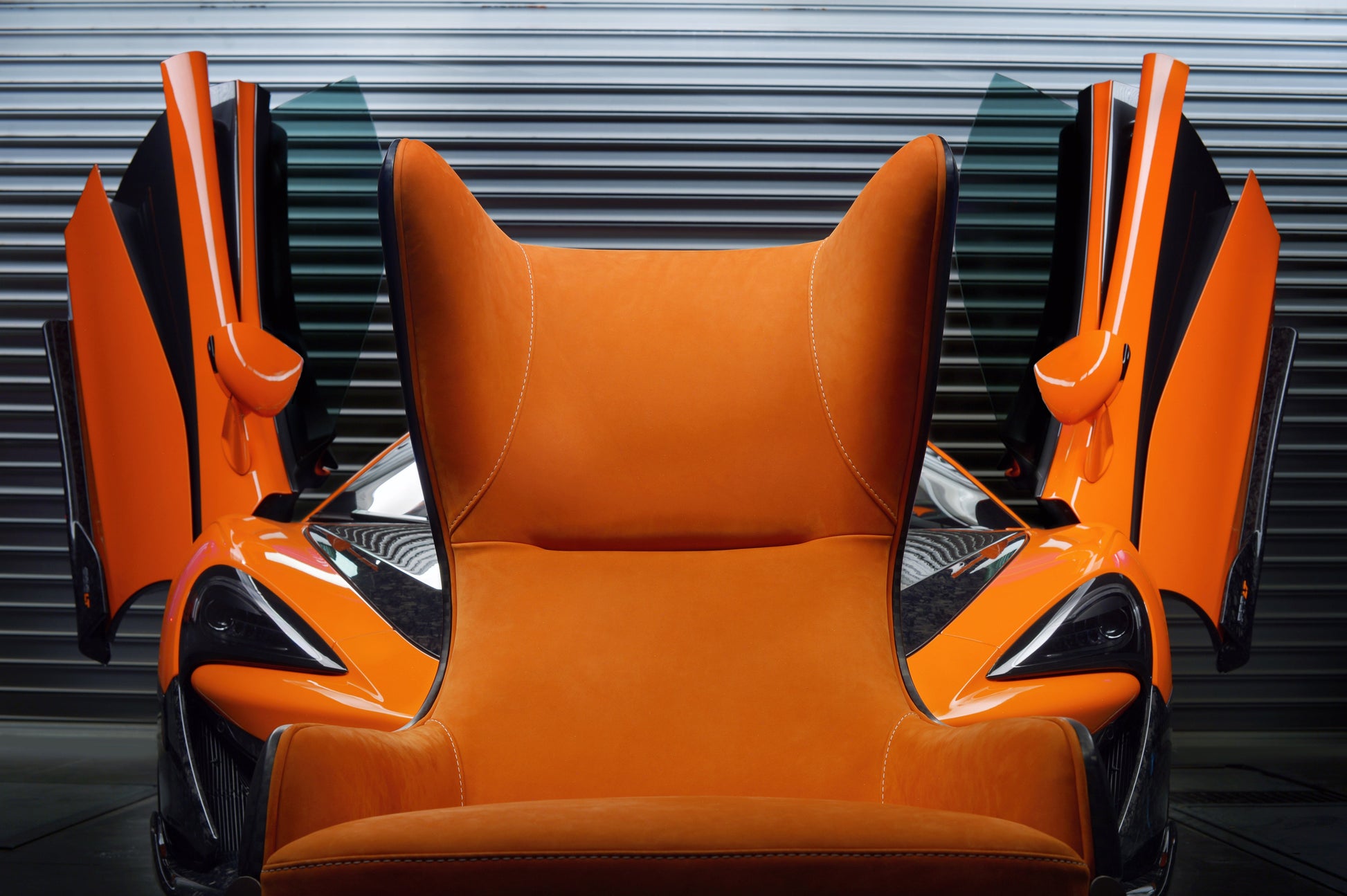 DARWINPRO CARBON FIBER SUEDE LOUNGE CHAIR - DarwinPRO Aerodynamics