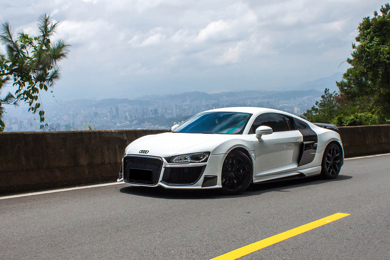 2006-2015 Audi R8 Coupe & Spyder DPGT Style Side Skirts
