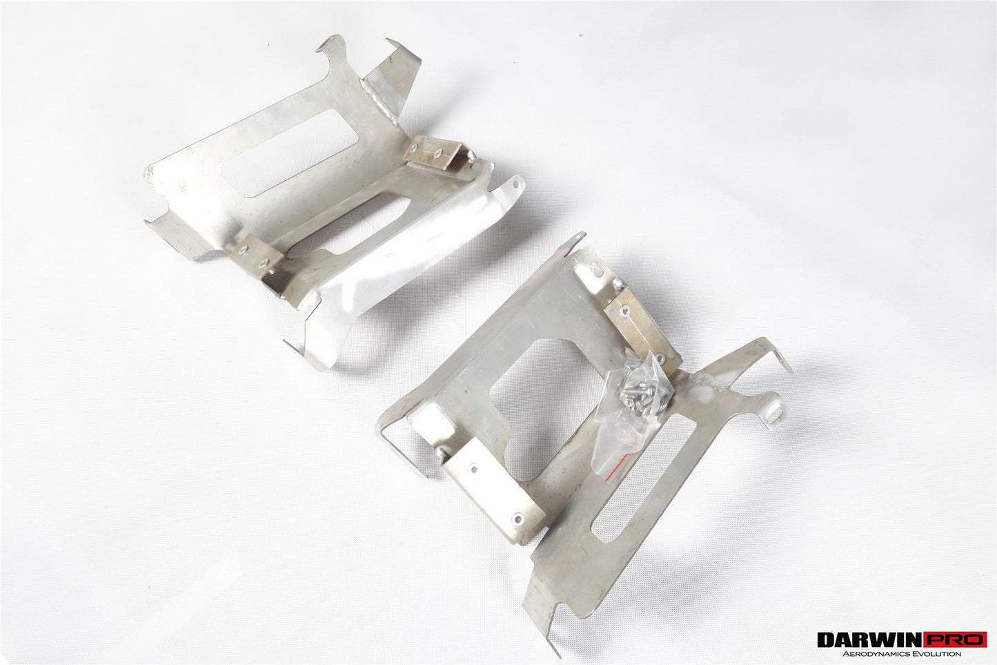 2004-2008 Lamborghini Gallardo IRON Style Metal Bracket (Using-on Facelift Tail-Lights) - DarwinPRO Aerodynamics