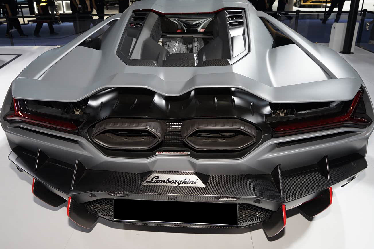 2023-UP Lamborghini Revuelto OE Style Autoclave Carbon Fiber Trunk Spoiler Wing