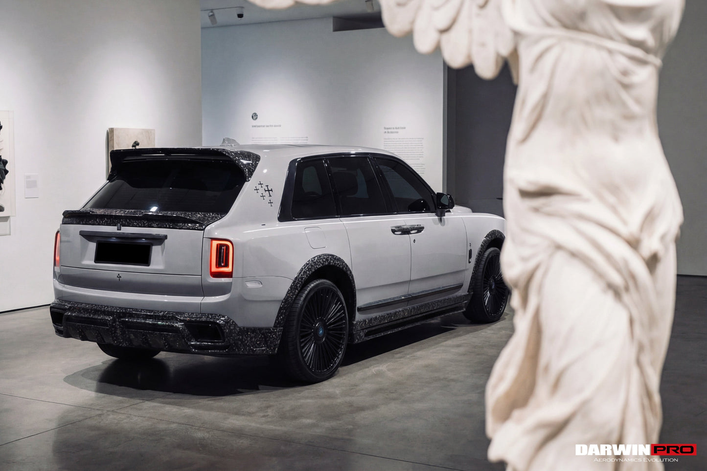 DarwinPRO 2018-2024 Rolls-Royce Cullinan BKSS Style Carbon Fiber Fender Flares