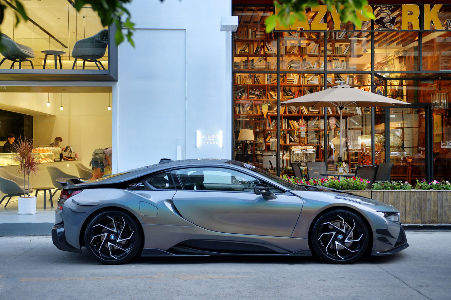 2014-2020 BMW i8 BZK Carbon Fiber Side Skirts - DarwinPRO Aerodynamics