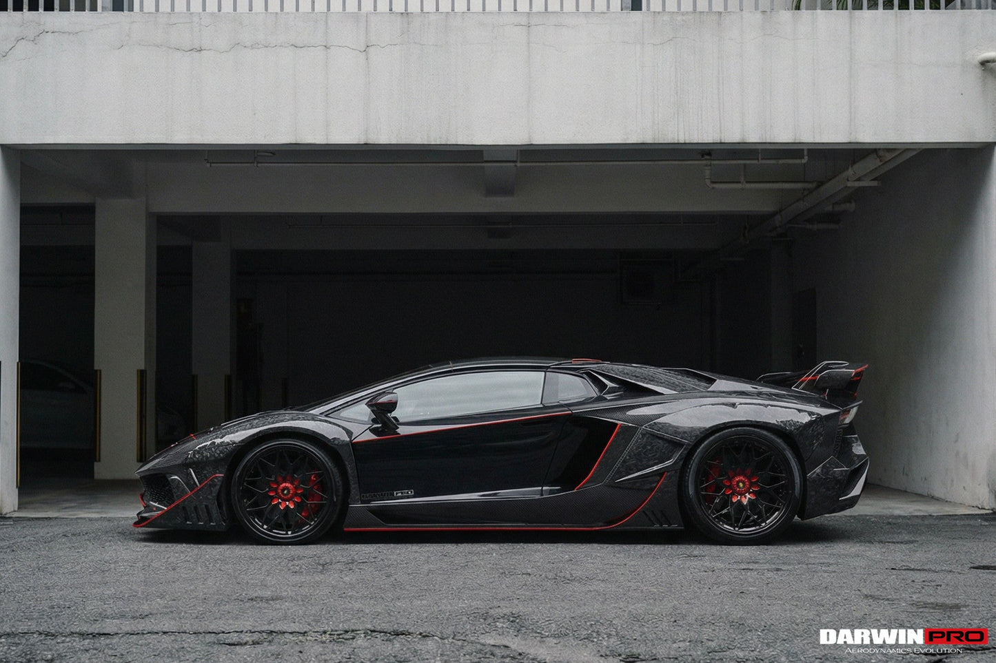 DarwinPRO 2011-2016 Lamborghini Aventador LP700 Roadster SV-BKSSII Style Carbon Fiber Aero Full Wide Body Kit