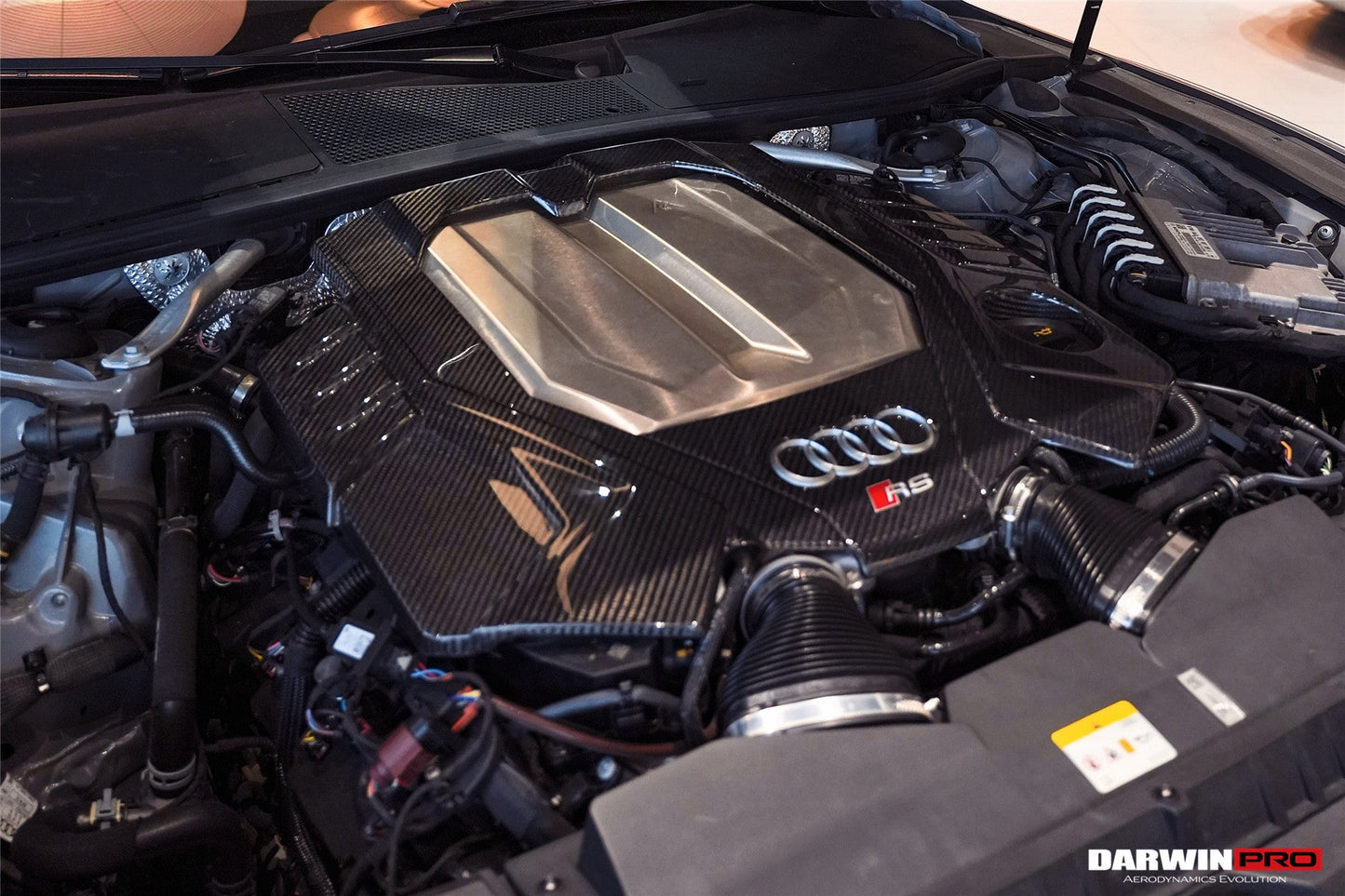 DarwinPRO 2019-UP Audi RS6 Avant C8 & RS7 C8 Quattro OEM Style Dry Carbon Fiber Engine Cover Replacement