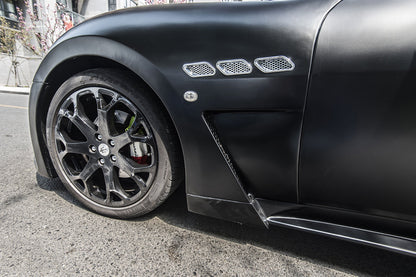 2008-2022 Maserati GranTurismo MC Style Front Fender - Carbonado