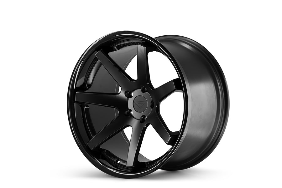 Ferrada FR1 Matte Black / Gloss Black Lip wheel