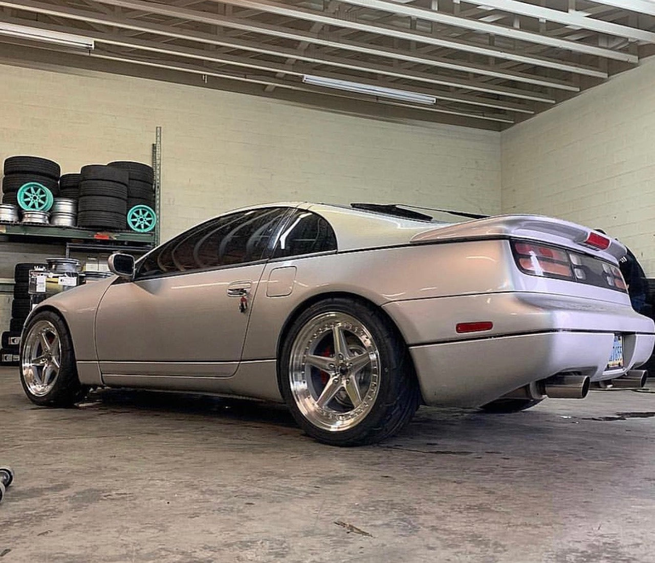 Aodhan DS05 Silver w/Machined Face - 18x8.5 +35 / 18x9.5 +22 5x114.3 (Staggered Set of 4)