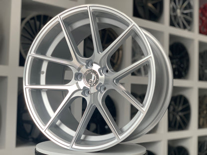 Aodhan AFF3 Gloss Silver Machined Face - 20x9 +32 / 20x10.5 +45 5x114.3 (Staggered Set of 4)