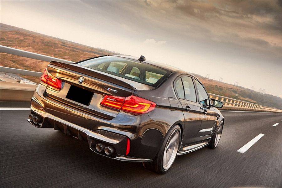 2018-2023 BMW F90 M5 D3 Style Carbon Fiber Turnk Spoiler - Carbonado