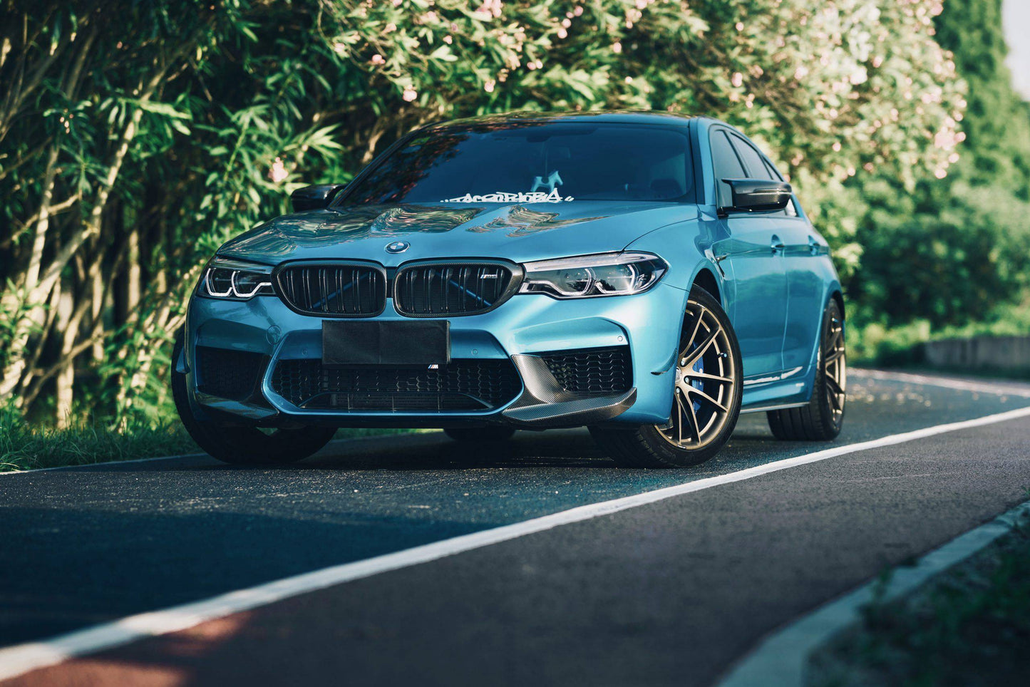 2018-2023 BMW F90 M5 MP Style Carbon Fiber Side Skirts - Carbonado Aero