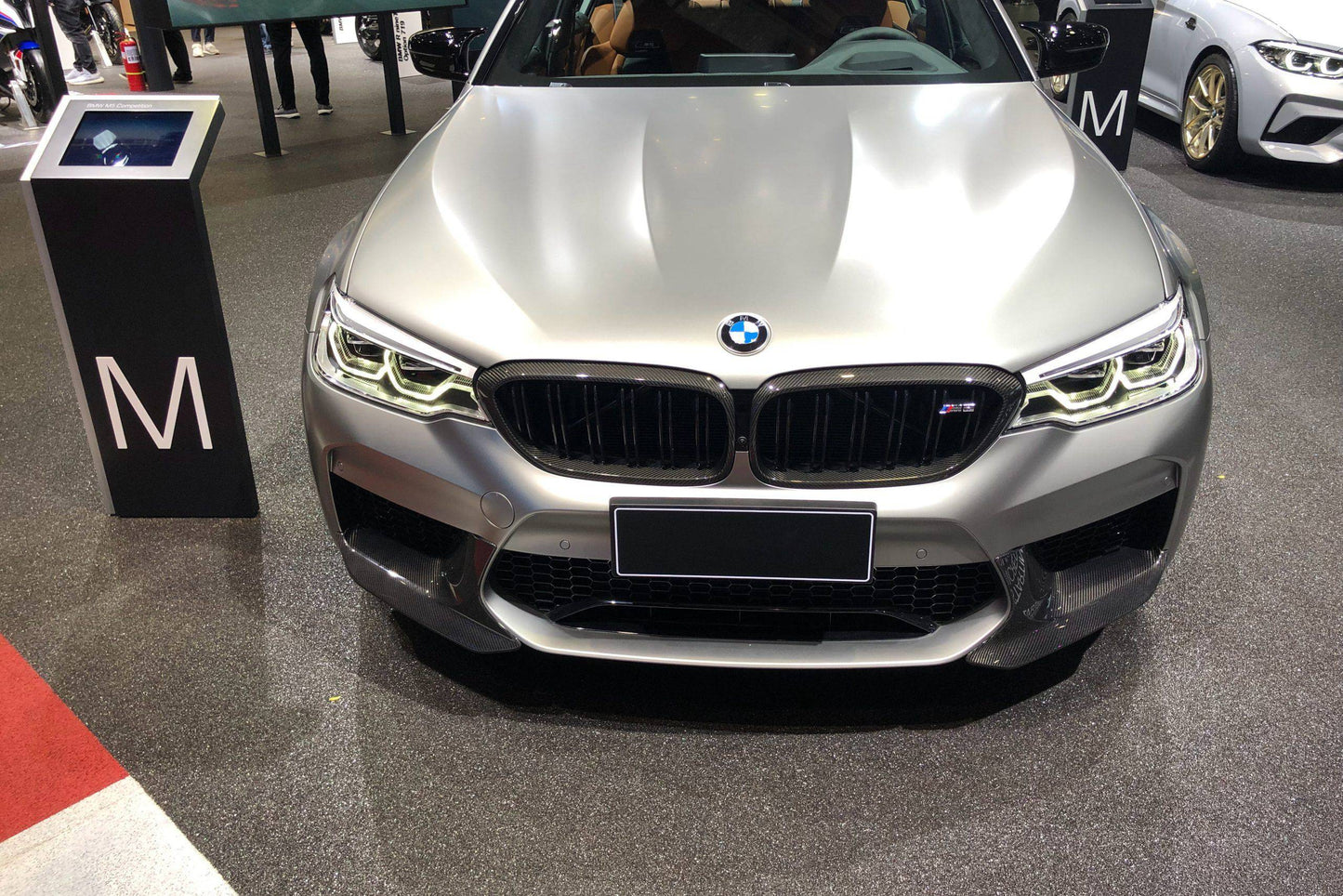 2018-2020 BMW F90 M5 And Competition MP Style Carbon Fiber Front Splitters (NOT LCI) - Carbonado Aero