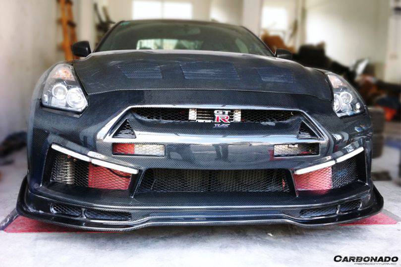 2008-2016 Nissan GTR R35 CBA/DBA LP Style Front Bumper - Carbonado Aero
