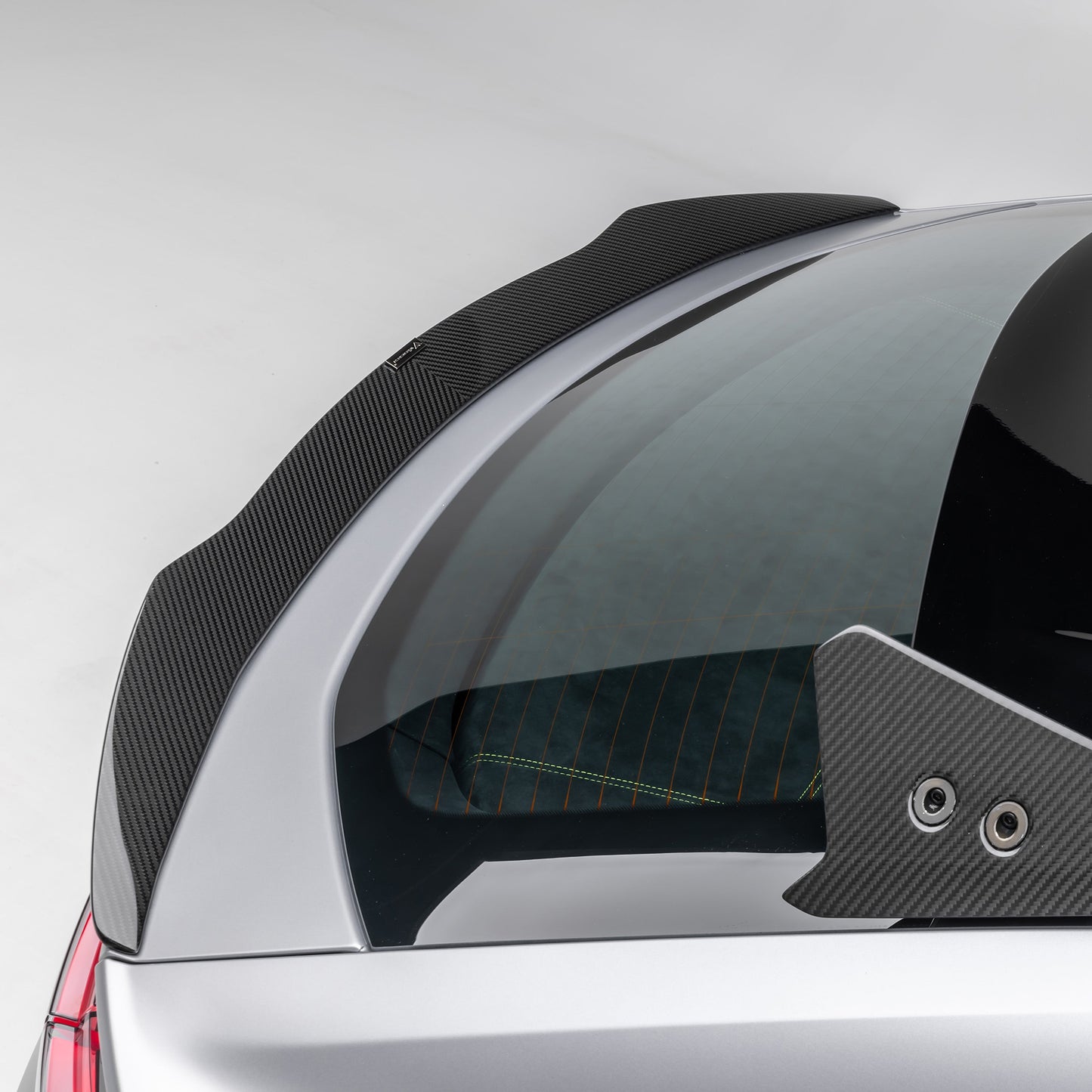Lamborghini Urus Performante Edizione Aero Decklid Spoiler