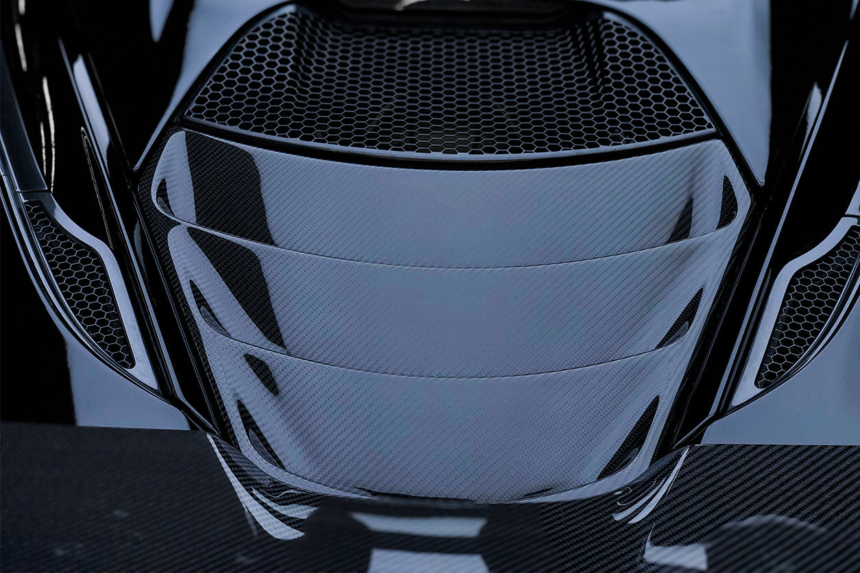 2017-2022 McLaren 720s Coupe Carbon Fiber Engine Cover Replacement - DarwinPRO Aerodynamics
