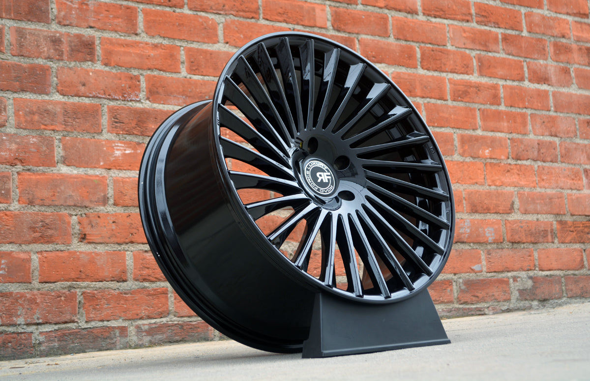 22" Road Force RF23 Gloss Black 5x120 (Set of 4)