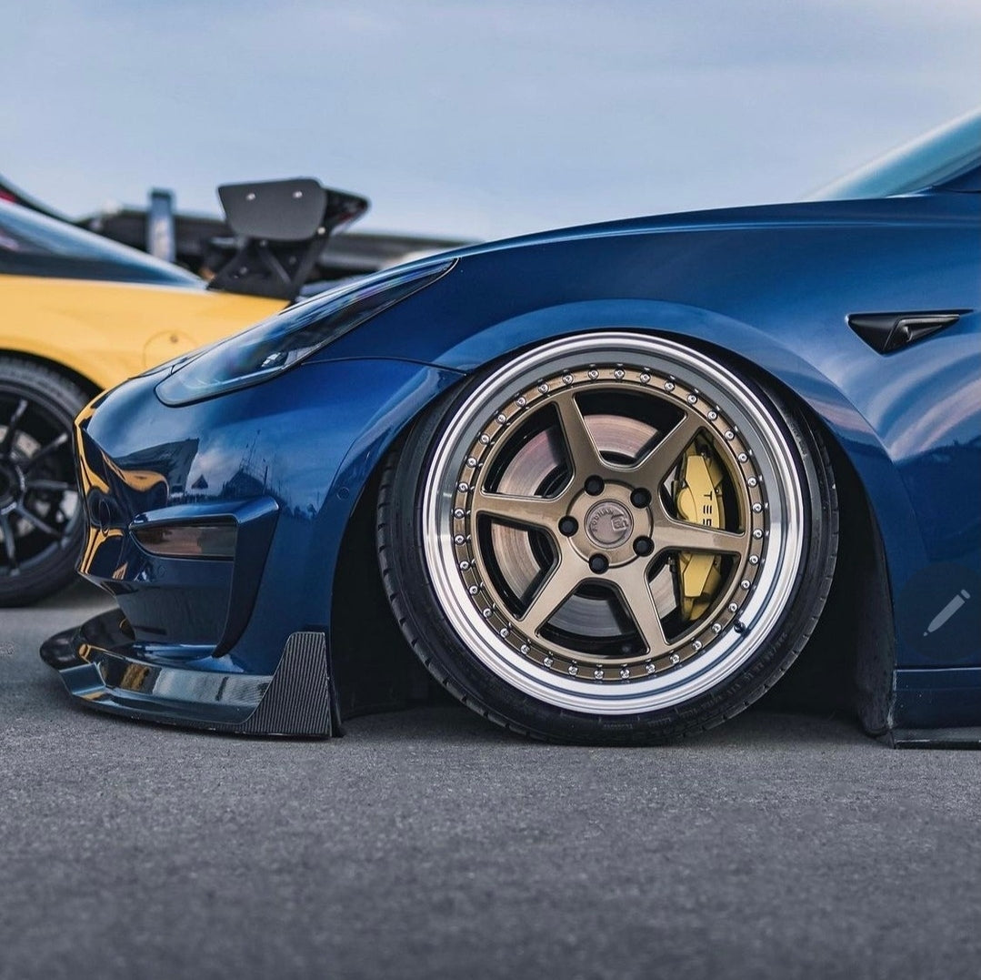 Aodhan DS09 Bronze w/Machined Lip - 19x8.5 +35 / 19x9.5 +22 5x114.3 (Staggered Set of 4)