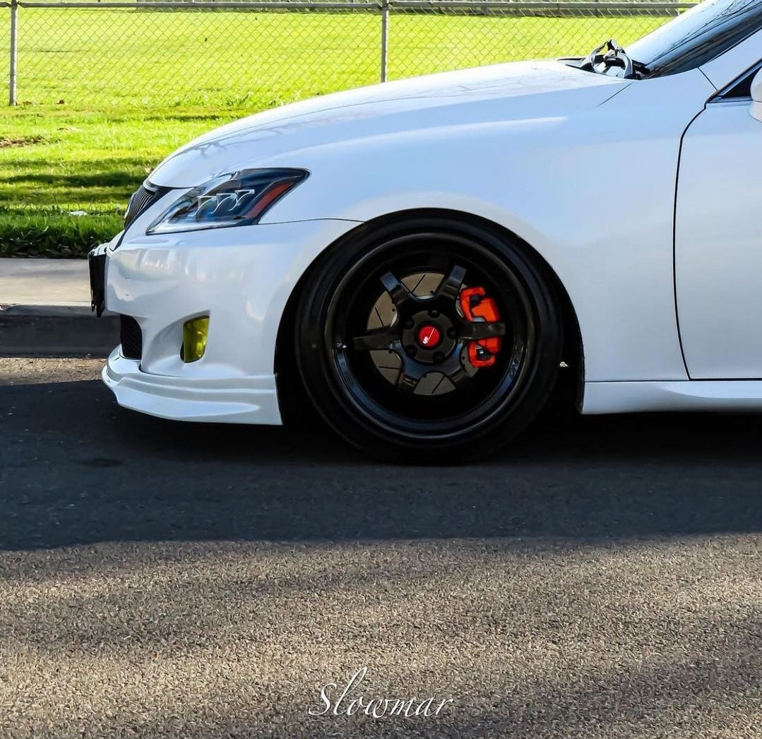 Aodhan AH08 Gloss Black - 18x8.5 +35 / 18x9.5 +30 5x114.3 (Staggered Set of 4)