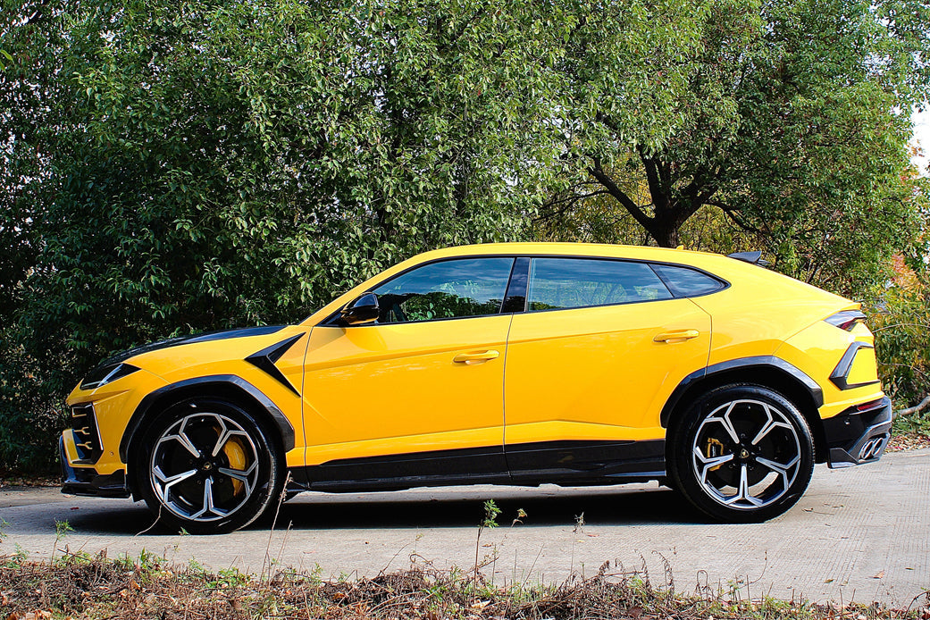2018-2025 Lamborghini URUS TC Style Dry Carbon Fiber Side Skirts - Carbonado