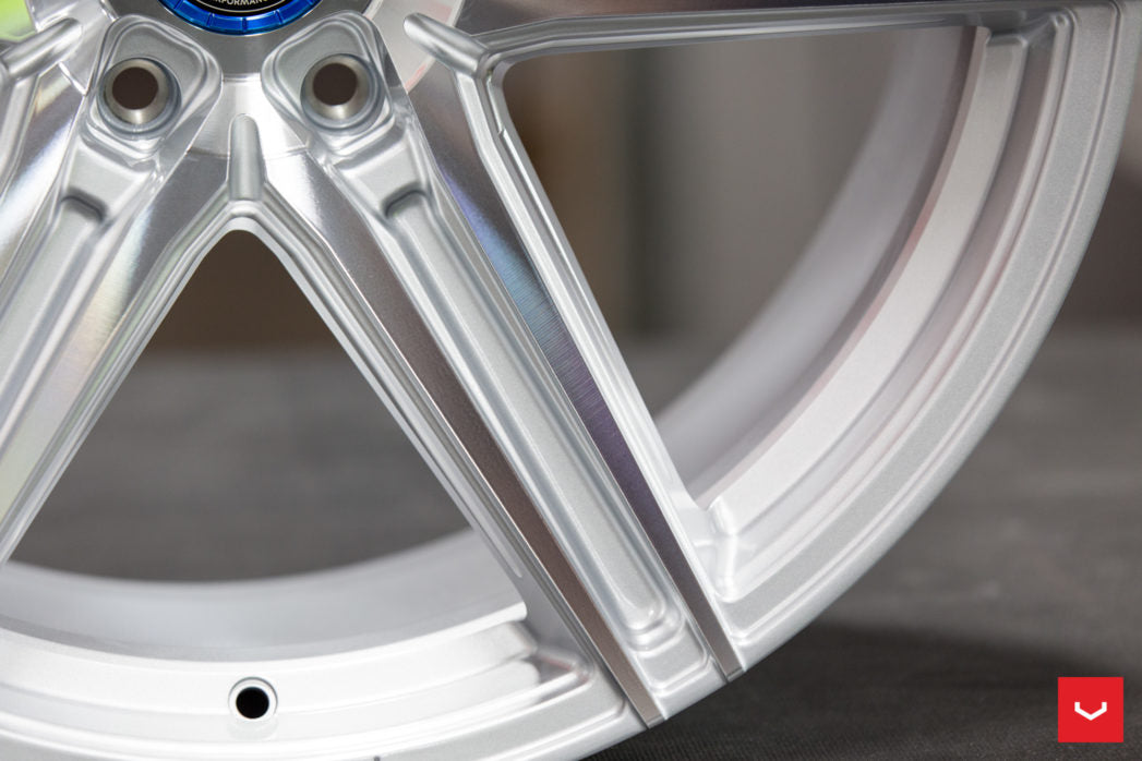 24" Vossen HF6-2 Silver Polished 6x139.7 ( Set of 4 )