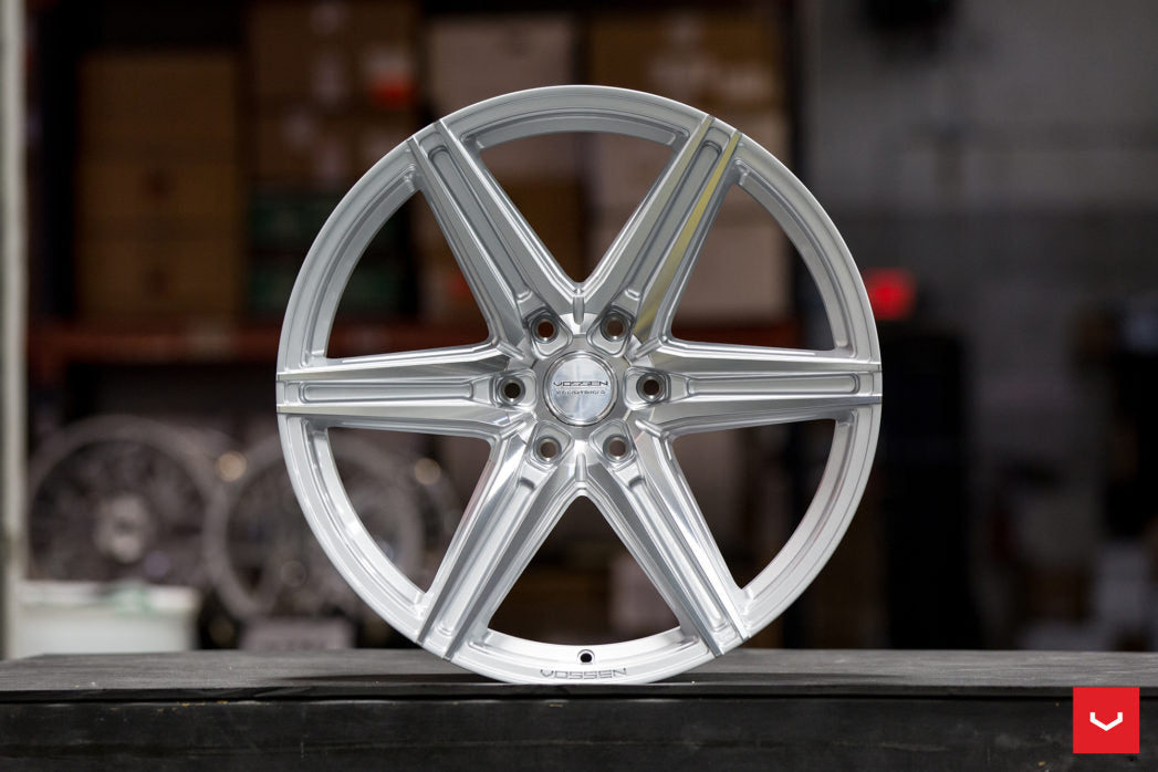24" Vossen HF6-2 Silver Polished 6x139.7 ( Set of 4 )