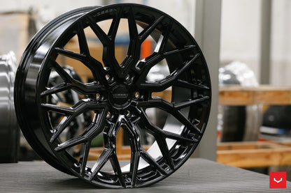 20" Vossen HF6-3 Gloss Black 6x135 ( Set of 4 )