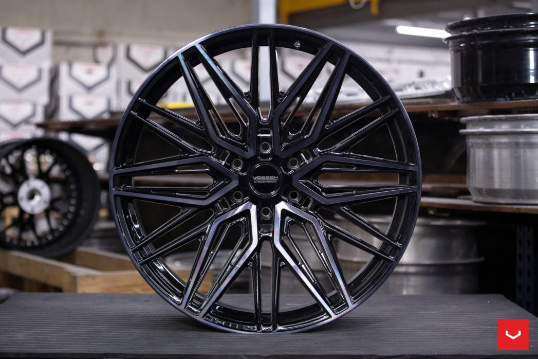 24" Vossen HF6-5 Gloss Black 6x139.7 ( Set of 4 )