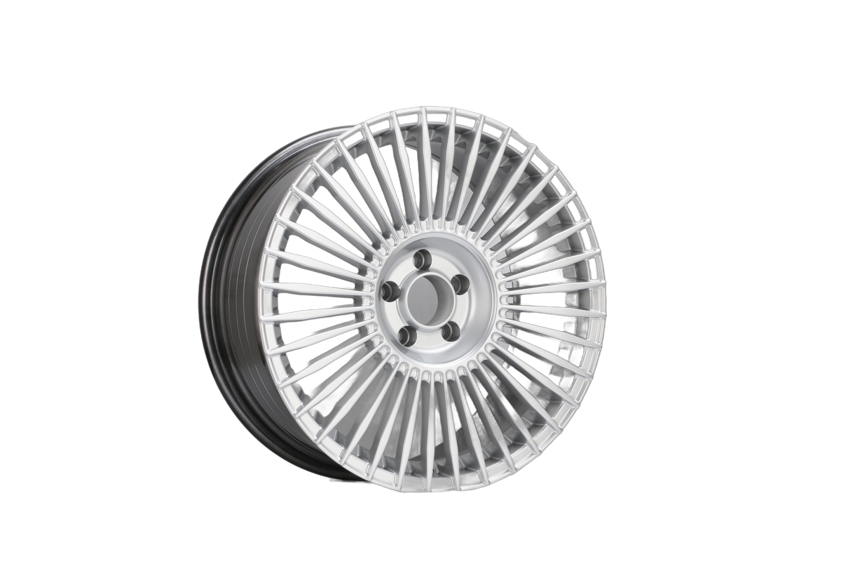 E042 Hyper Silver 19x8.5 ET30 / 19x9.5 ET35 5x112 — Staggered Set of 4