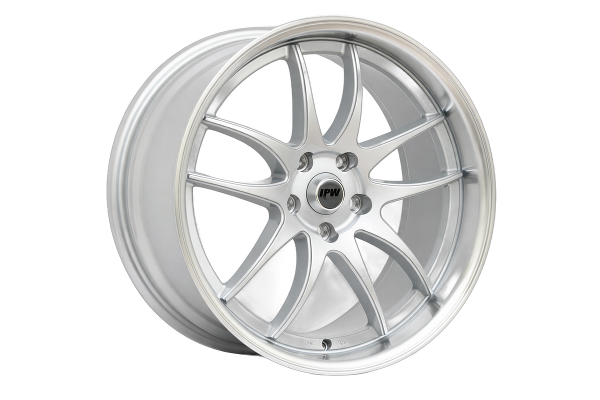 E501 Silver Machined Lip 18x8.5 ET35 / 18x9.5 ET22 5x114.3 — Staggered Set of 4