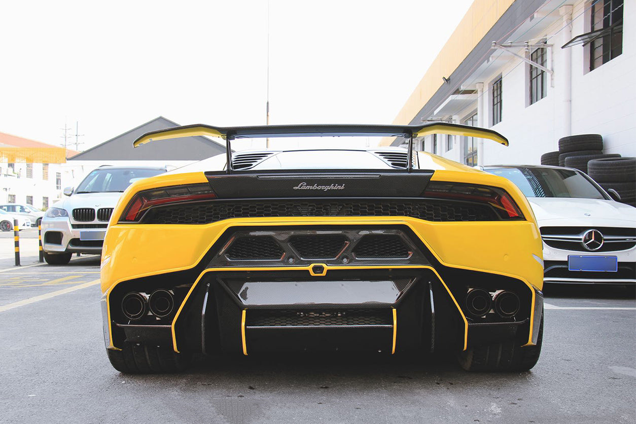 2015-2020 Lamborghini Huracan LP610-Style Carbon Rear Bumper Grill - DarwinPRO Aerodynamics