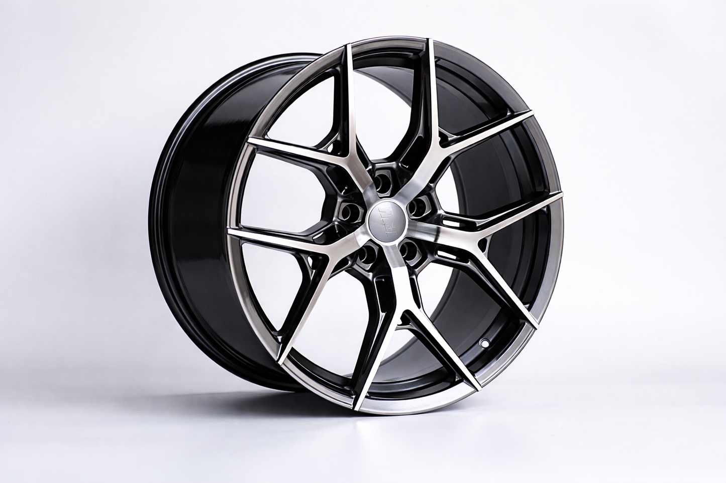 E1500 Gunmetal Machined Face 20x10 ET35 5.114 – (Square Set of 4)