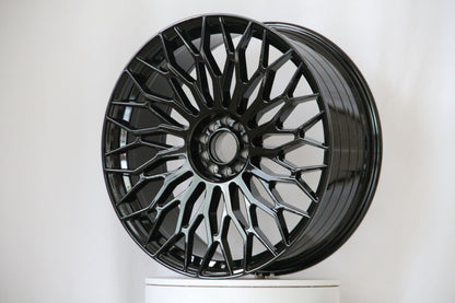 E117 Gloss Black 22x9.0 ET25 5x114.3.120 - Square Set (4 Wheels)