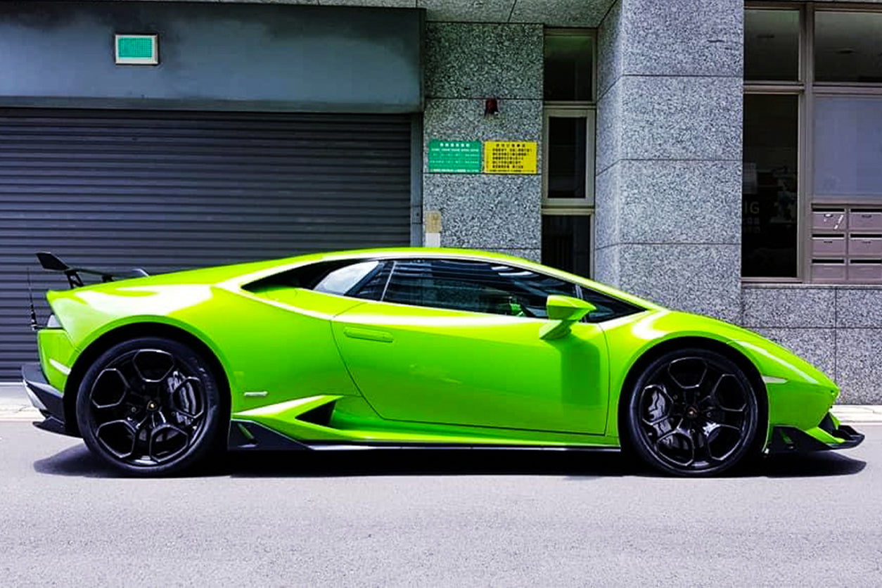 2015-2019 Lamborghini Huracan LP610&LP580 AO Style Carbon Fiber Side Skirts Under Board - DarwinPRO Aerodynamics