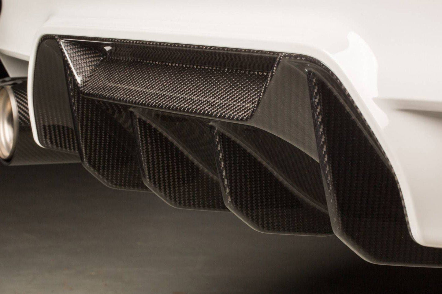 2018-2023 BMW F90 M5 MP Style Carbon Fiber Rear Diffuser - Carbonado Aero