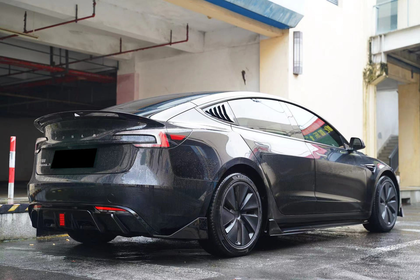 2023-UP Tesla Model 3 Highland RWD & AWD Turbo Style Carbon Fiber Pattern Look body kit