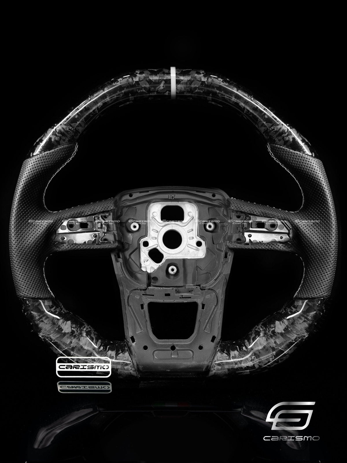 Carismo Steering Wheel For Lamborghini Urus - Signature - Gloss Forged Carbon - Perforated Leather