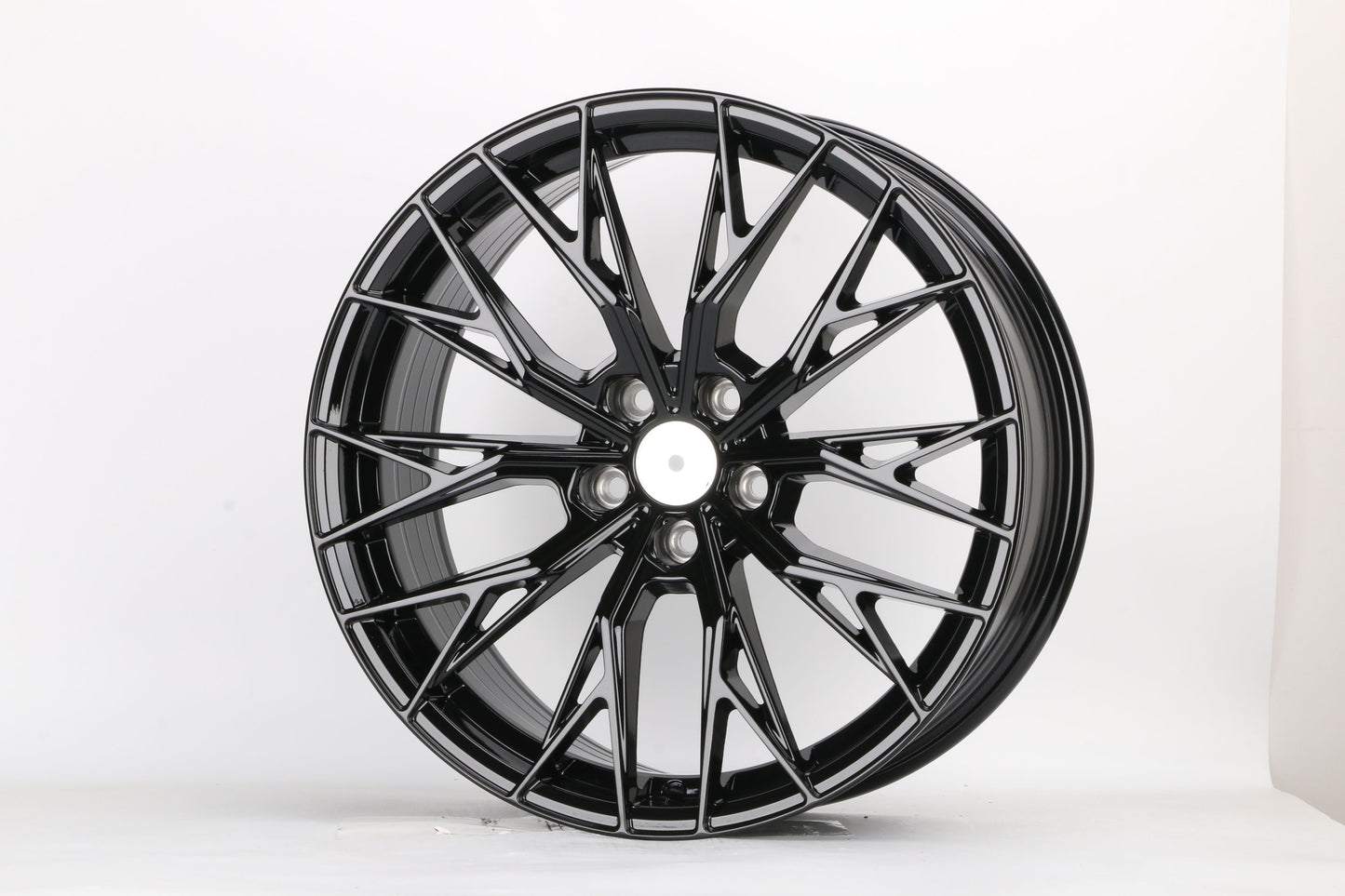 E1550 Gloss Black 18x8 ET35 5.108 – (Square Set of 4)
