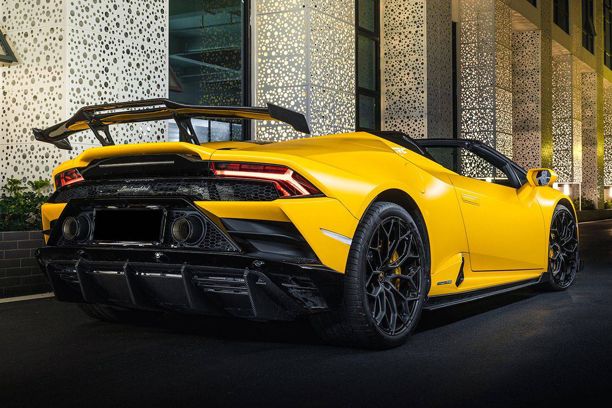 2019-2023 Lamborghini Huracan EVO OD Style Carbon Fiber Rear Diffuser - Carbonado
