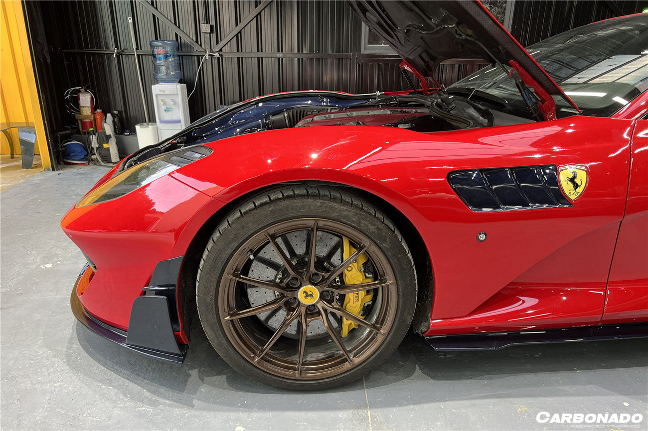 2018-UP Ferrari 812 Superfast /GTS MSY Style Fender - Carbonado