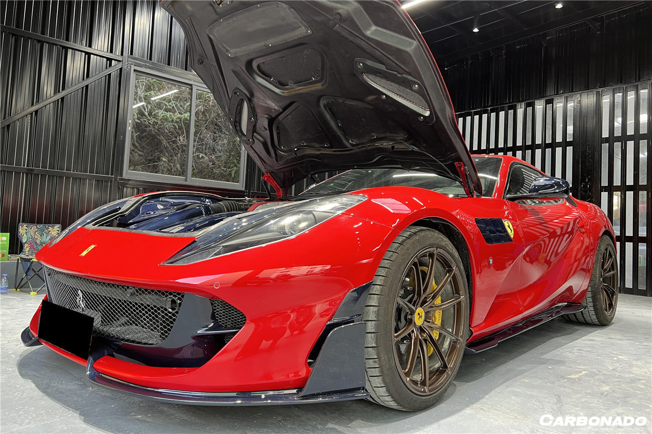 2018-UP Ferrari 812 Superfast /GTS MSY Style Hood - Carbonado