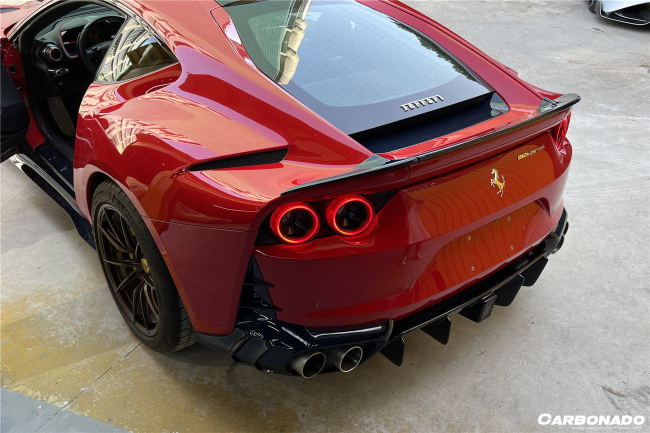 2018-UP Ferrari 812 Superfast /GTS OE Style Rear Bonnet Lower Insert - Carbonado