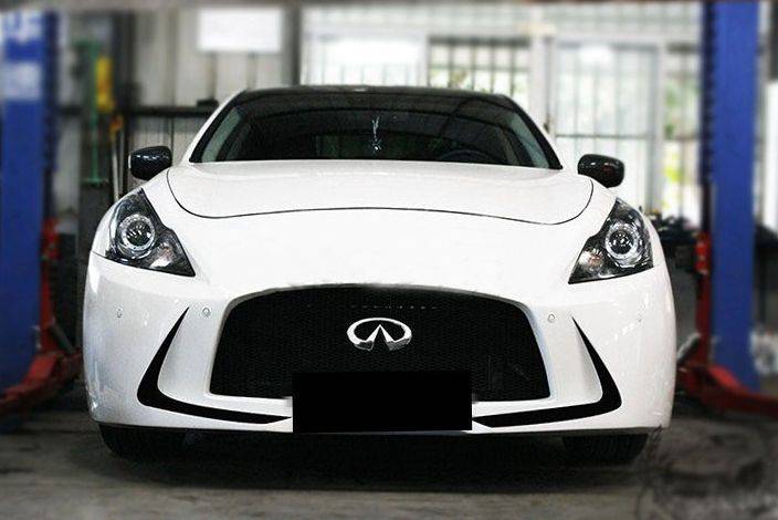 2010-2013 Infiniti G25/G37 Sedan MAS Style Front Bumper - Carbonado