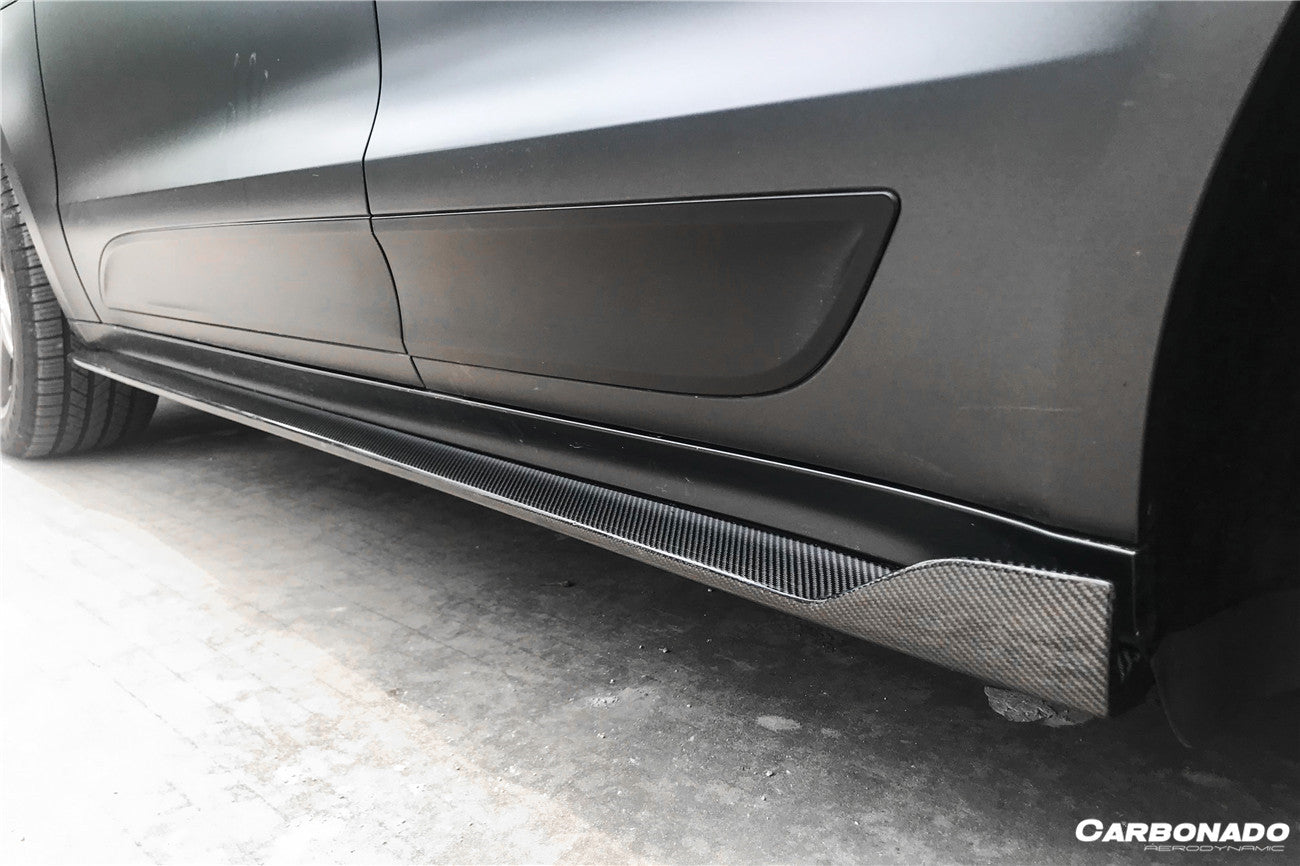 2018-2021 Porshe Macan TA Style Carbon Fiber Side Skirts - Carbonado
