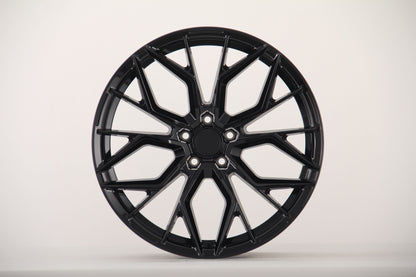 E061 Gloss Black 19x9.5 ET38 5.114 - Square Set (4 Wheels)