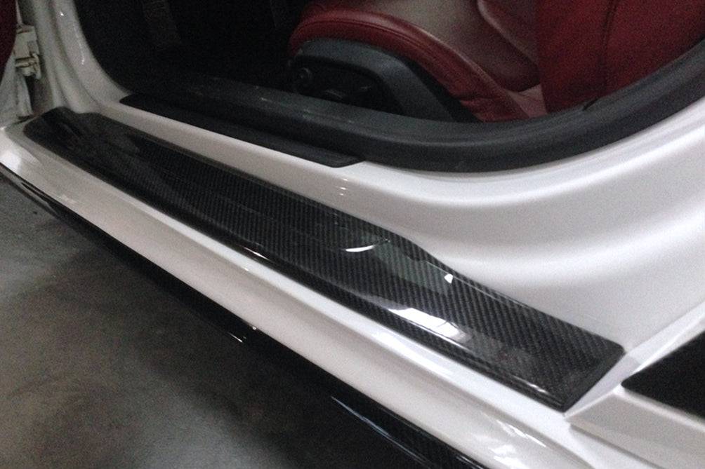2006-2015 Audi R8 Coupe/Spyder Carbon Door Sills Steps Cover - Carbonado