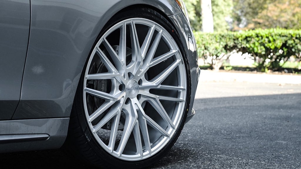 20" Road Force RF13 Silver Machine Face 5x130 (Set of 4)